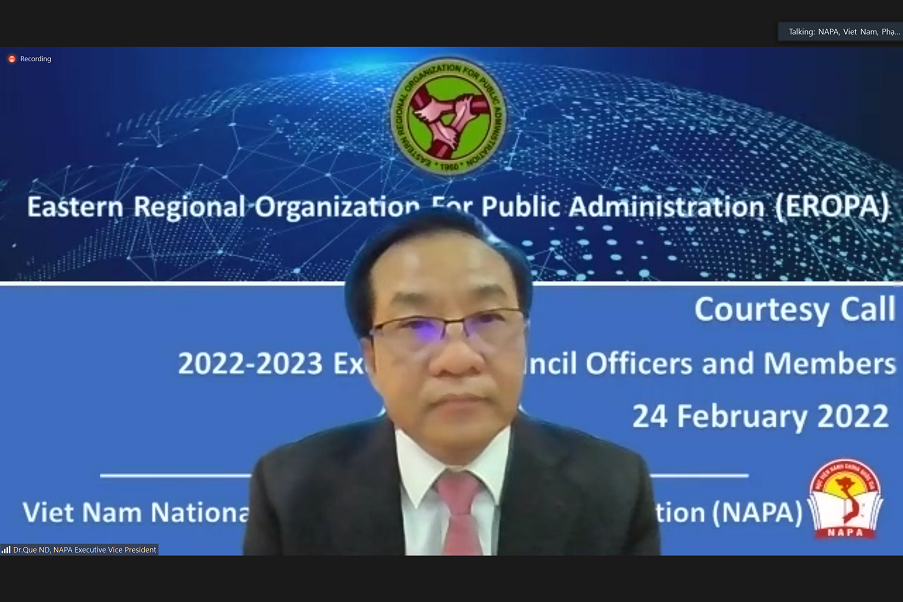 TS. Nguyễn Đăng Quế, Phó Giám đốc điều hành Học viện Hành chính Quốc gia Việt Nam, Phó Chủ tịch Hội đồng Điều hành EROPA phát biểu tại buổi họp.