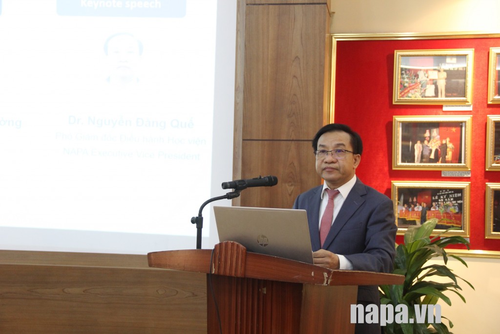 TS. Nguyễn Đăng Quế phát biểu đề dẫn Hội thảo.