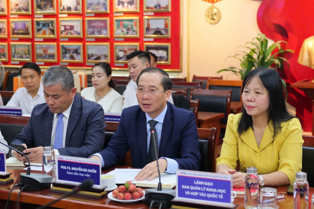 Assoc. Prof. Dr. Nguyen Ba Chien, President of APAG.