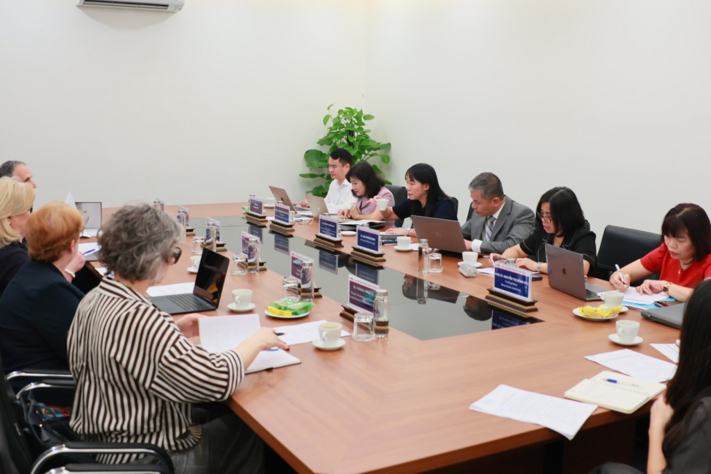 At the meeting on the morning of May 19, 2025.