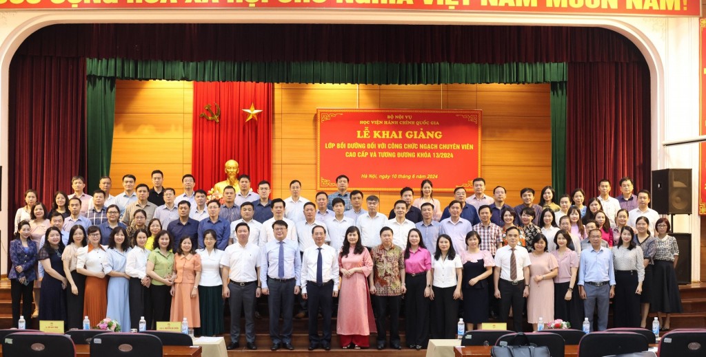 A group photo of delegates.