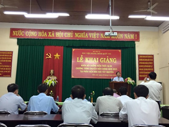 khai giang CVC