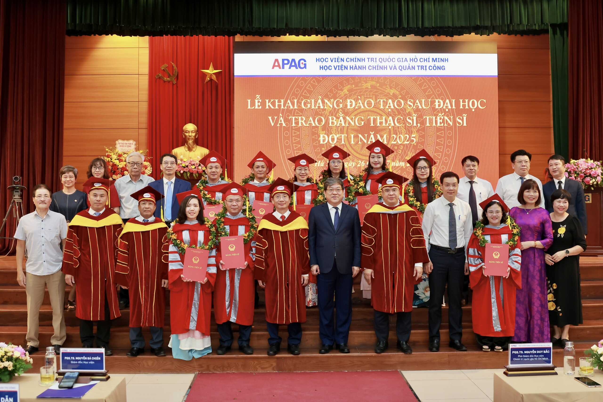 Học viện Hành chính và Quản trị công tổ chức Lễ Khai giảng đào tạo sau đại học và trao bằng Tiến sĩ, Thạc sĩ đợt 1 năm 2025